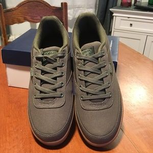 An Original Penguin By Munsingwear Olive Sneakers